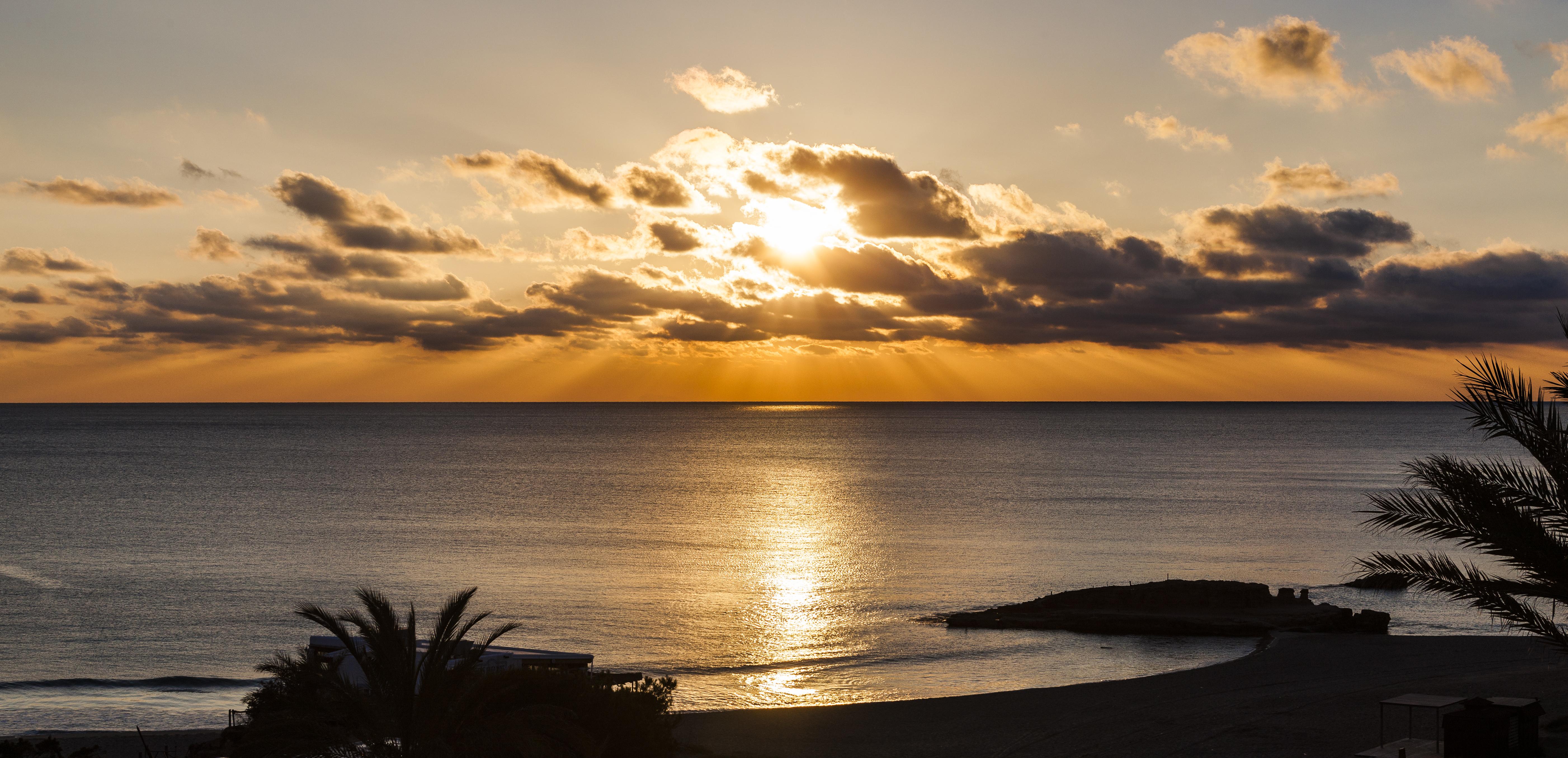 Insotel Tarida Beach Resort & Spa Cala Tarida  Exterior photo